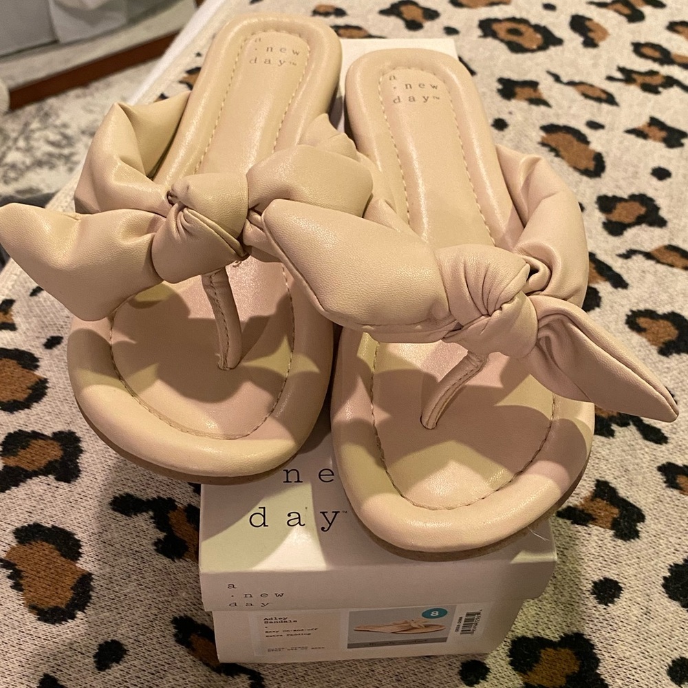 A New Day Adley bow flip flop